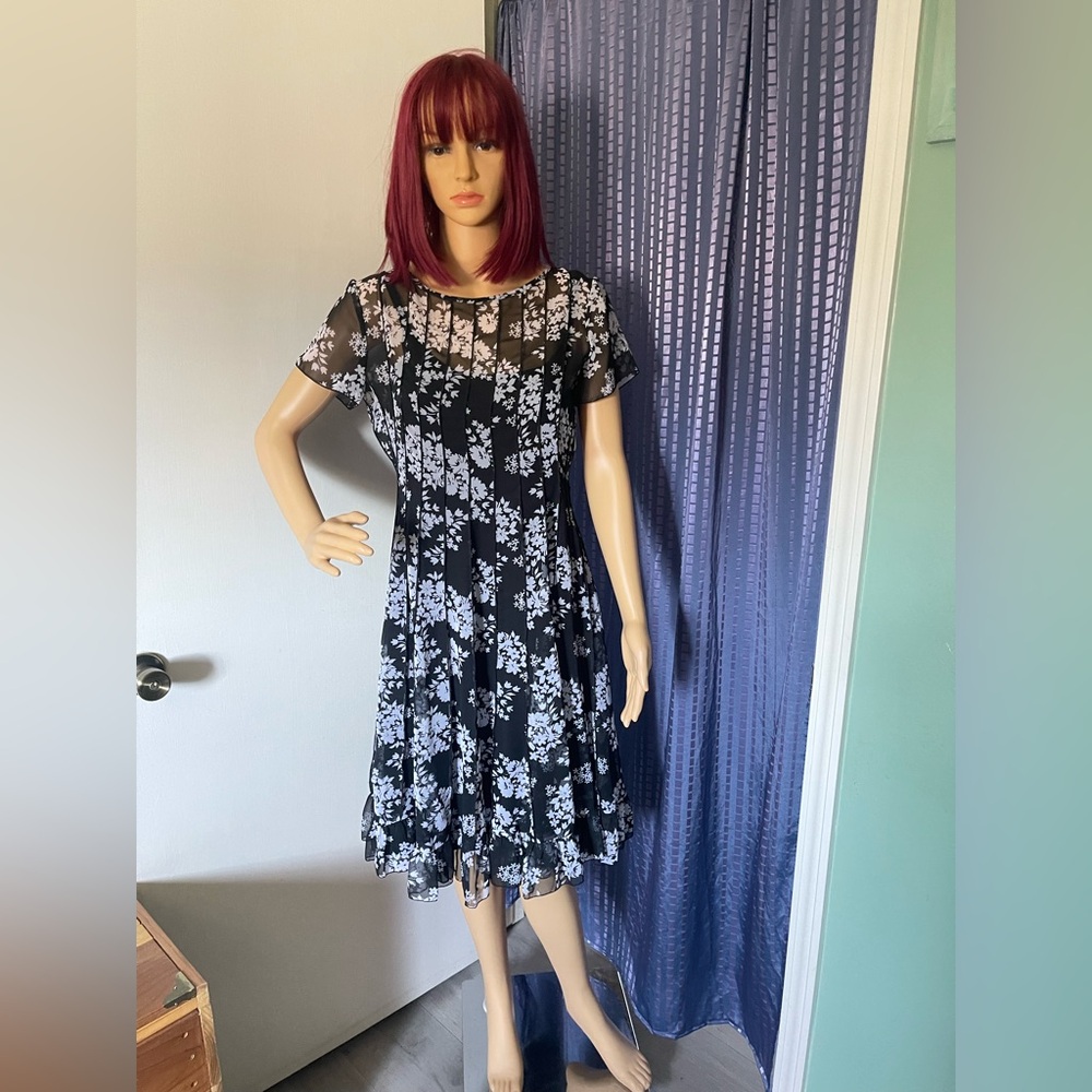 JBS LTD Midi Dress Women’s Size 6 Black White Floral Lined